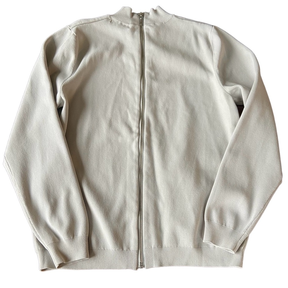 Magaschoni Women’s Cream sweater with Full Back Zipper, size Medium